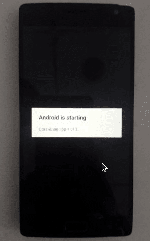 memperbaiki error android is starting optimizing app
